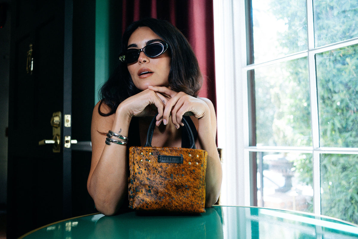 Alejandra 'Chica' Crossbody Tote // Amber