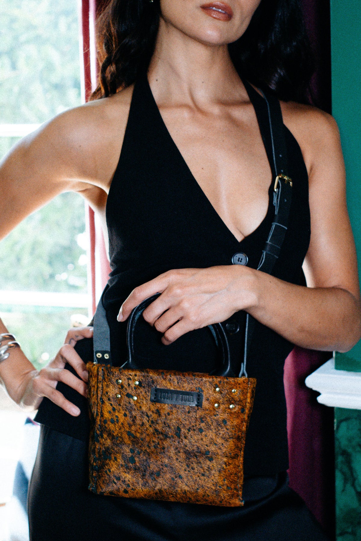 Alejandra 'Chica' Crossbody Tote // Amber