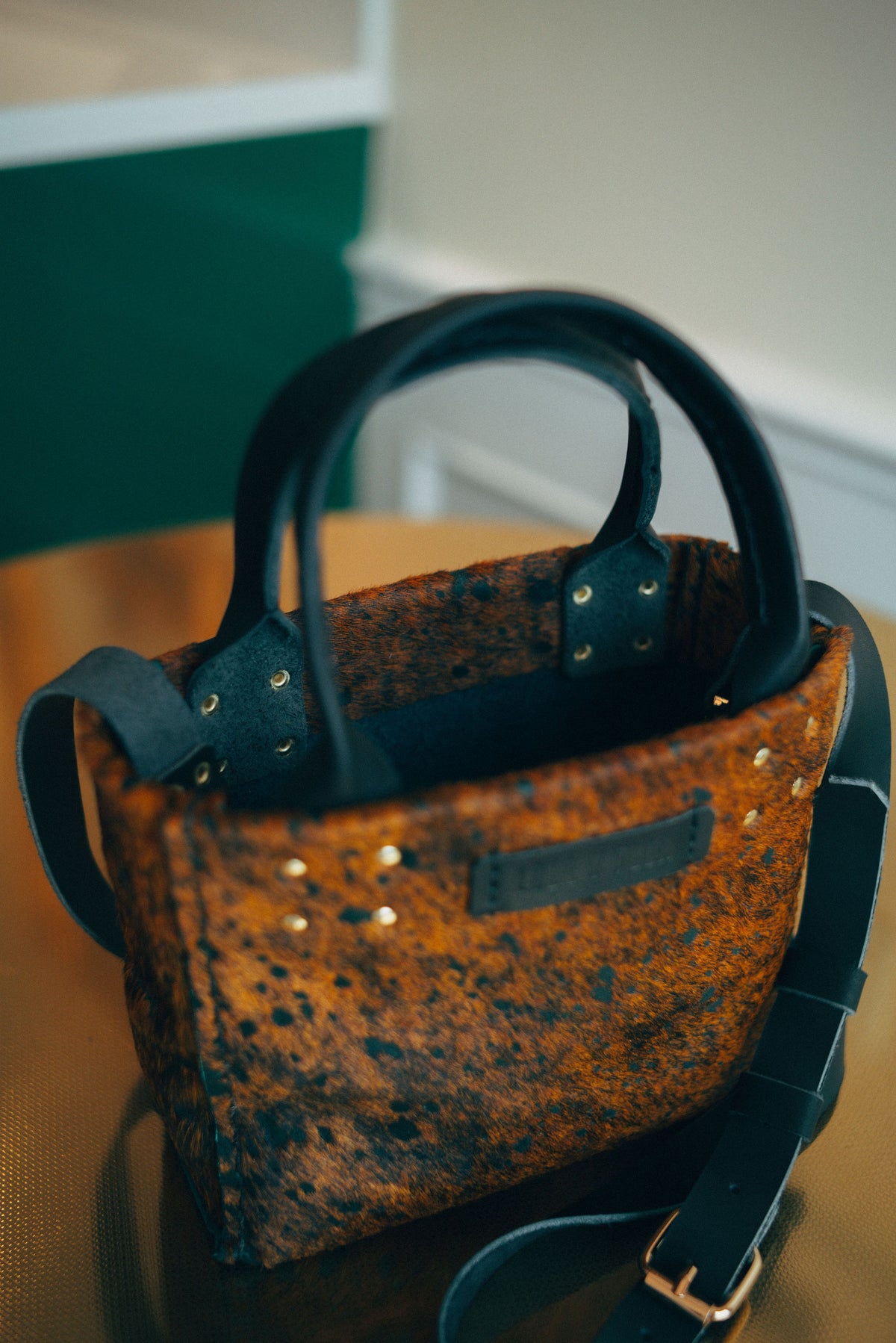 Alejandra 'Chica' Crossbody Tote // Amber
