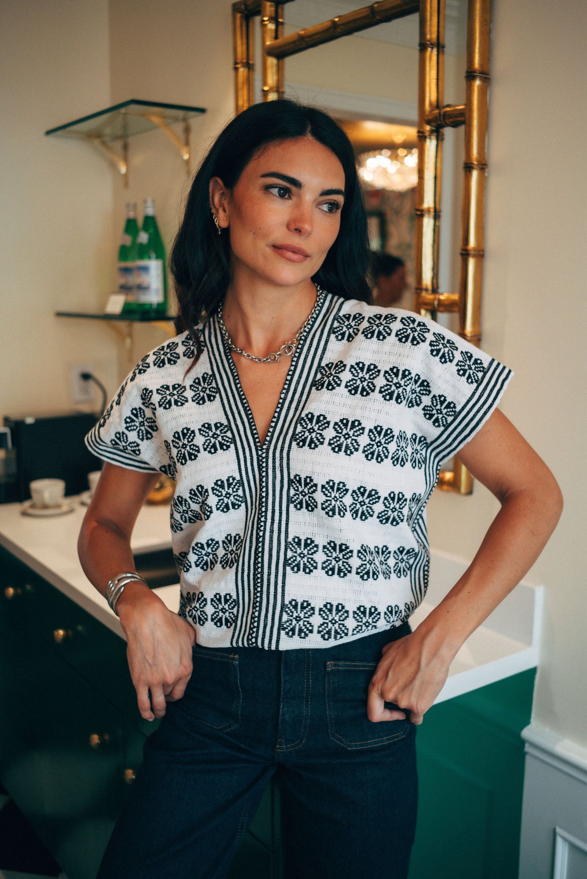 GARDENIA FLORAL V-NECK // WHITE + BLACK