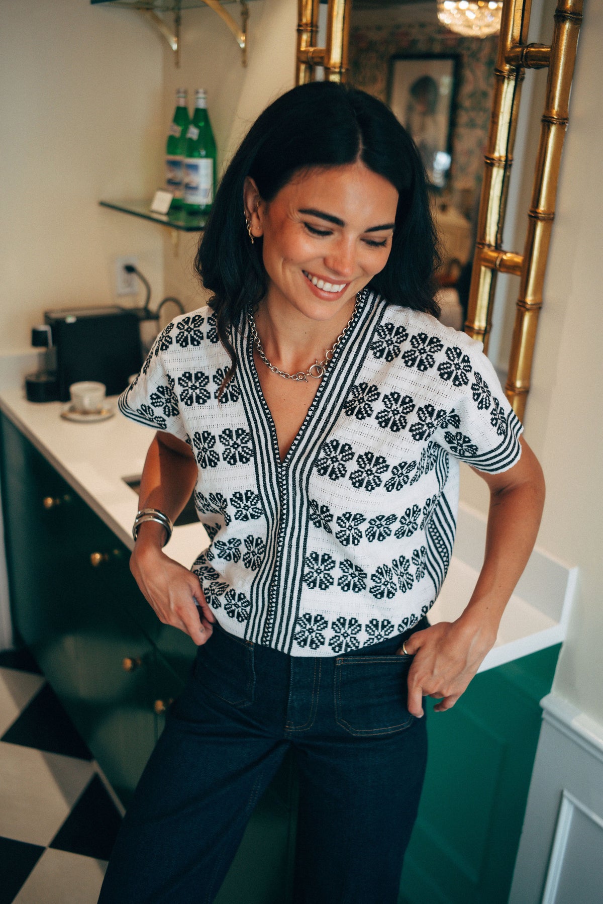 GARDENIA FLORAL V-NECK // WHITE + BLACK