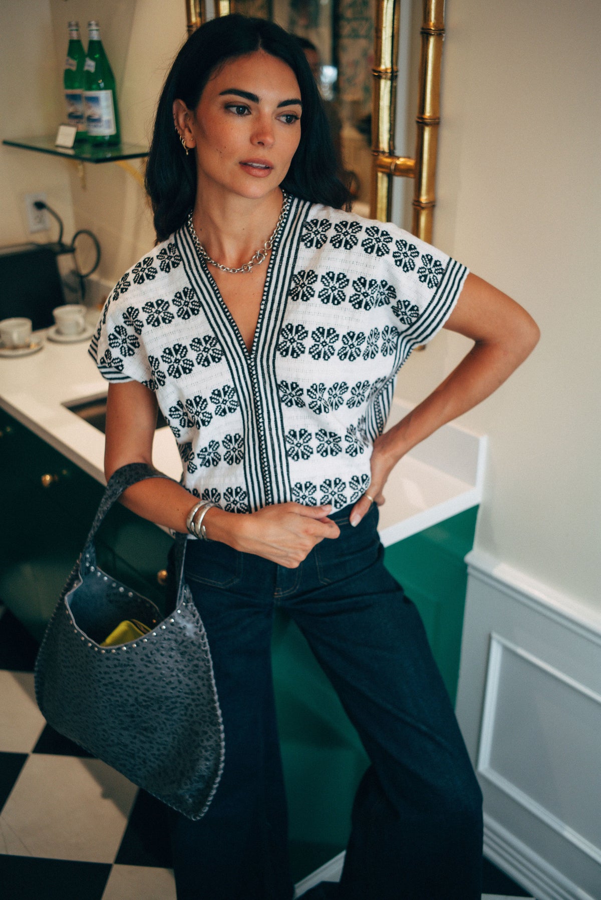 GARDENIA FLORAL V-NECK // WHITE + BLACK