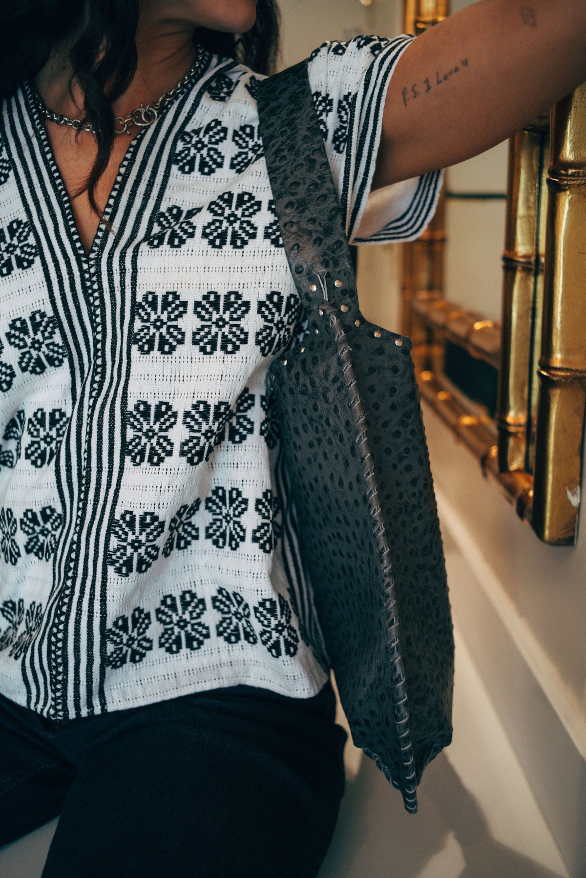 Rebeca Shoulder Bag // Ostrich