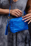 JAGUAR LUCIA CROSSBODY// AZUL REY