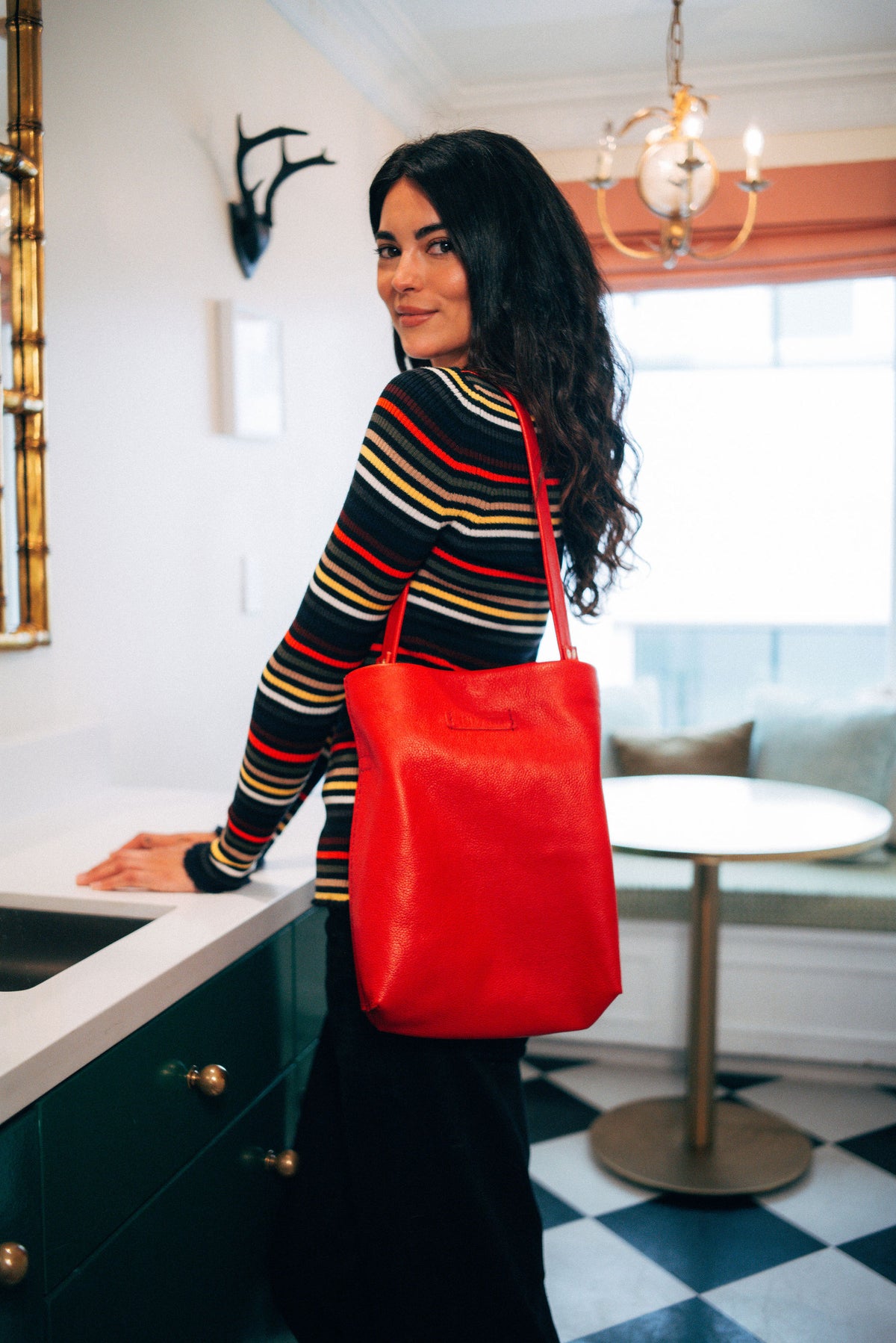 Joaquin Tote // Crimson